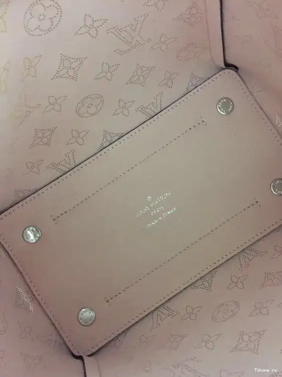 Affordable VUITTON LOUIS HINA PM 0612